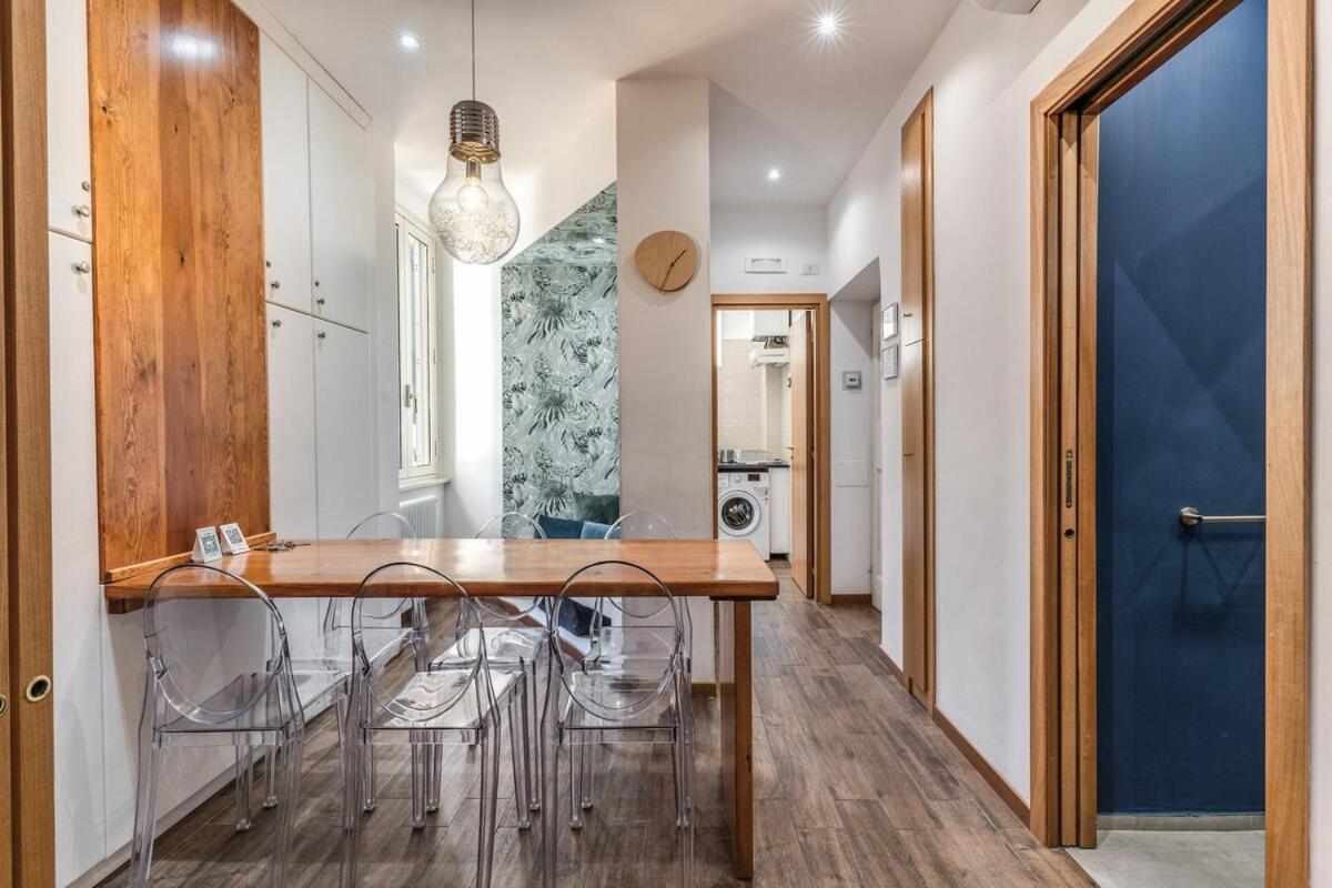 Style Apartment Julia 50 Mt From Colosseum Exteriör bild